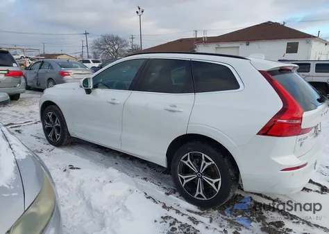2022 Volvo Xc60 B5 Momentum from USA, damaged, VIN YV4L12RKXN1054253